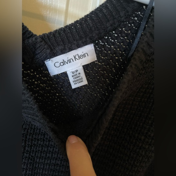 Calvin Klein Black Lose Knit Sweater - Picture 3 of 5